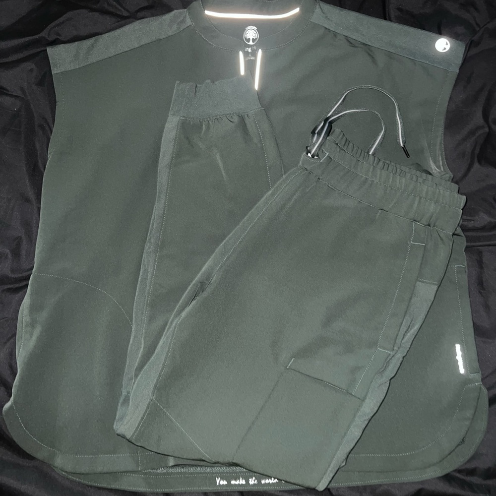 Healing Hands Army Green Jogger Scrub Set Large
